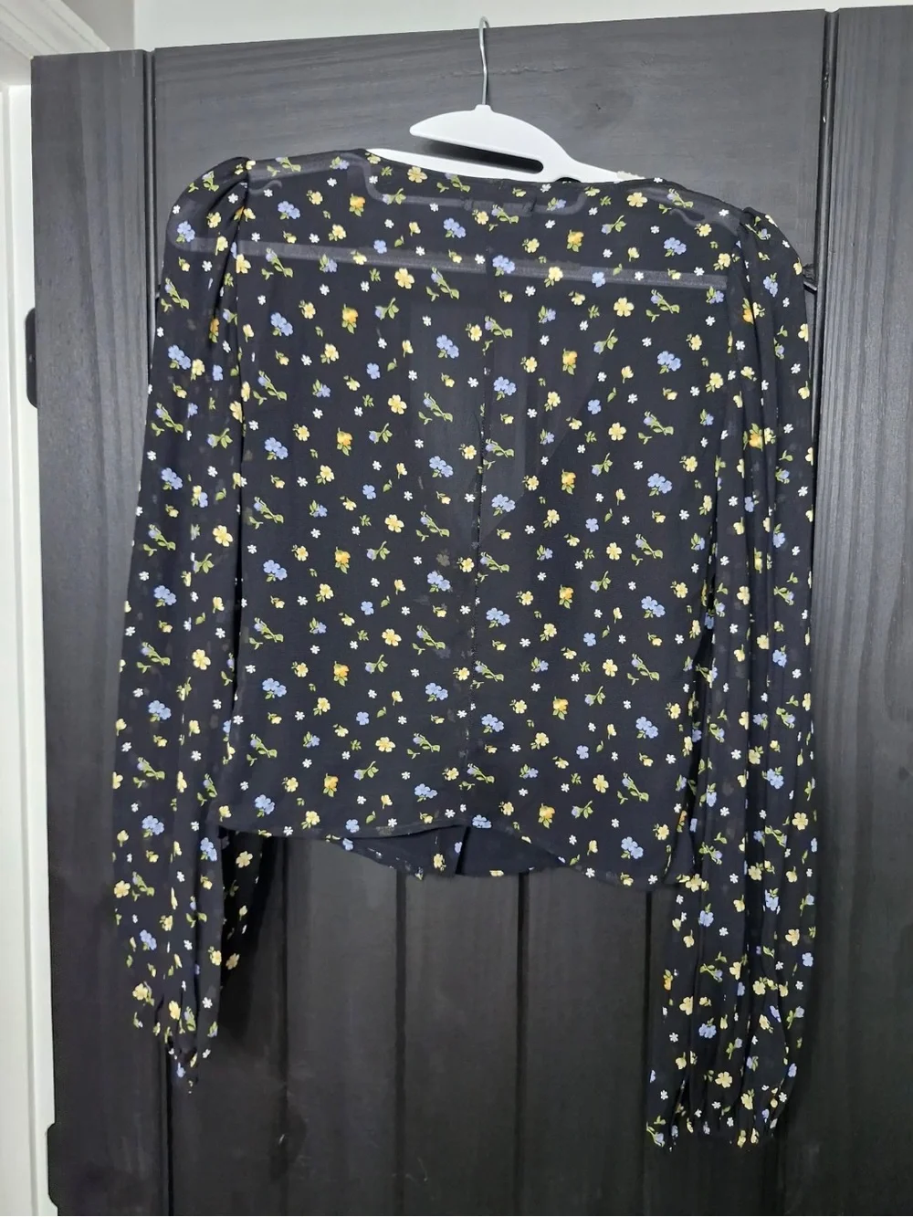 Reformation Black Floral V-Neck Buttoned Peplum Blouse